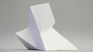 Adriana Forgáčová – Geometrická kompozícia – sadra (2015/16) 3.roč.
